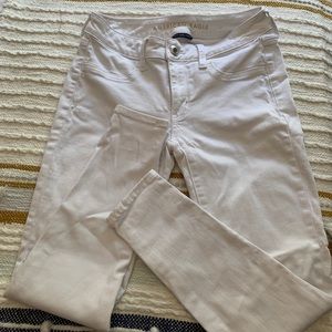 white american eagle skinny jeans